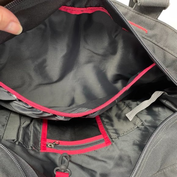 JanSport Black Red Graphic Print Laptop Bag Padded Adjustable Shoulder Bag NEW - Picture 7 of 10